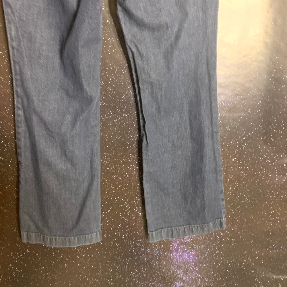 Ann Taylor Petite- Dark Wash Curvy Jeans size 6P - Picture 8 of 8